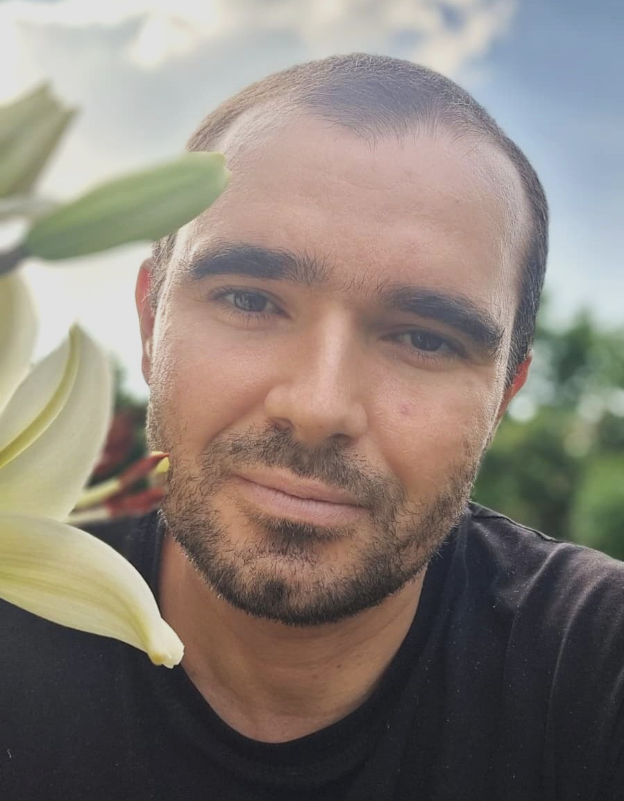 Psiholog Adam Elisei - profil terapeut profesionist